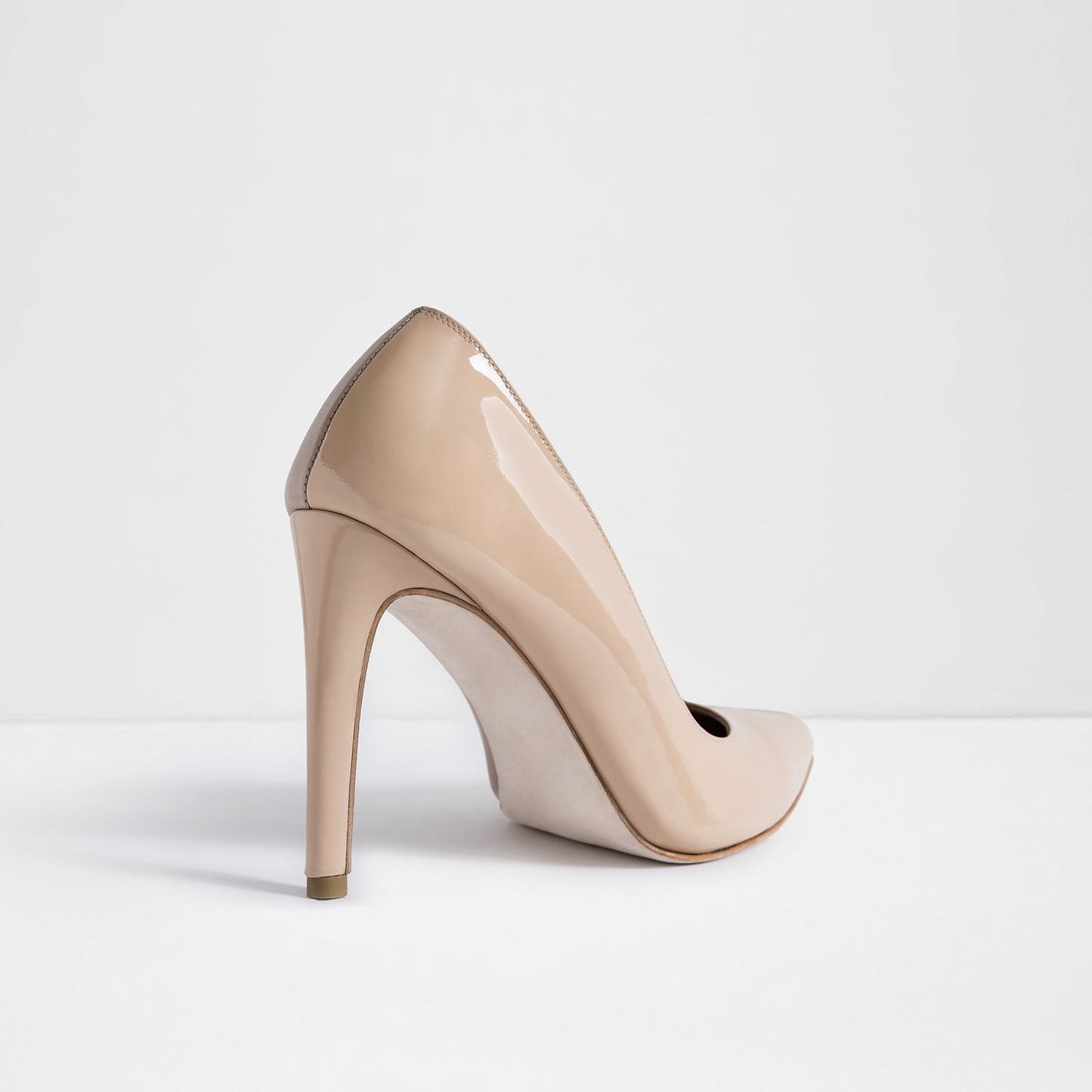 Scarpin Alice - nude opaco e nude brilhoso