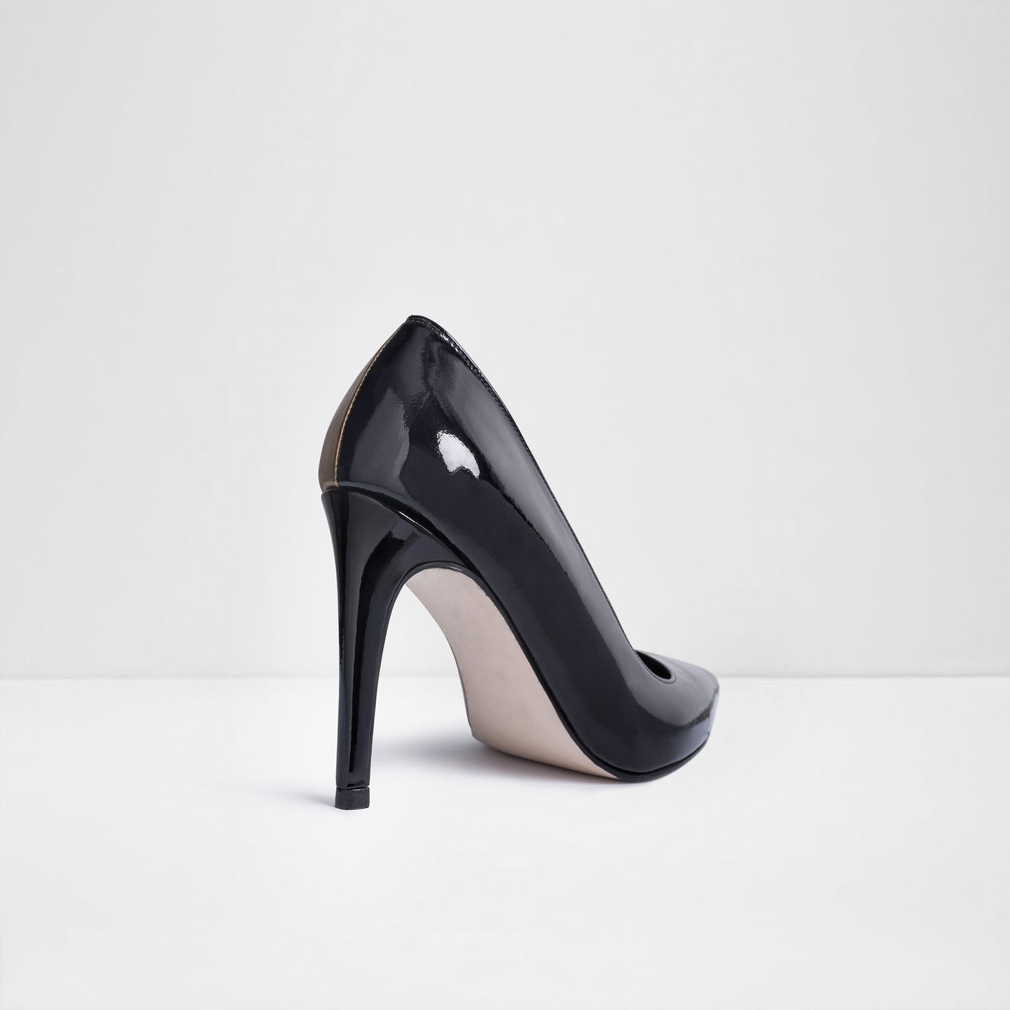 Sapato Feminino Le Scarpin Lupita