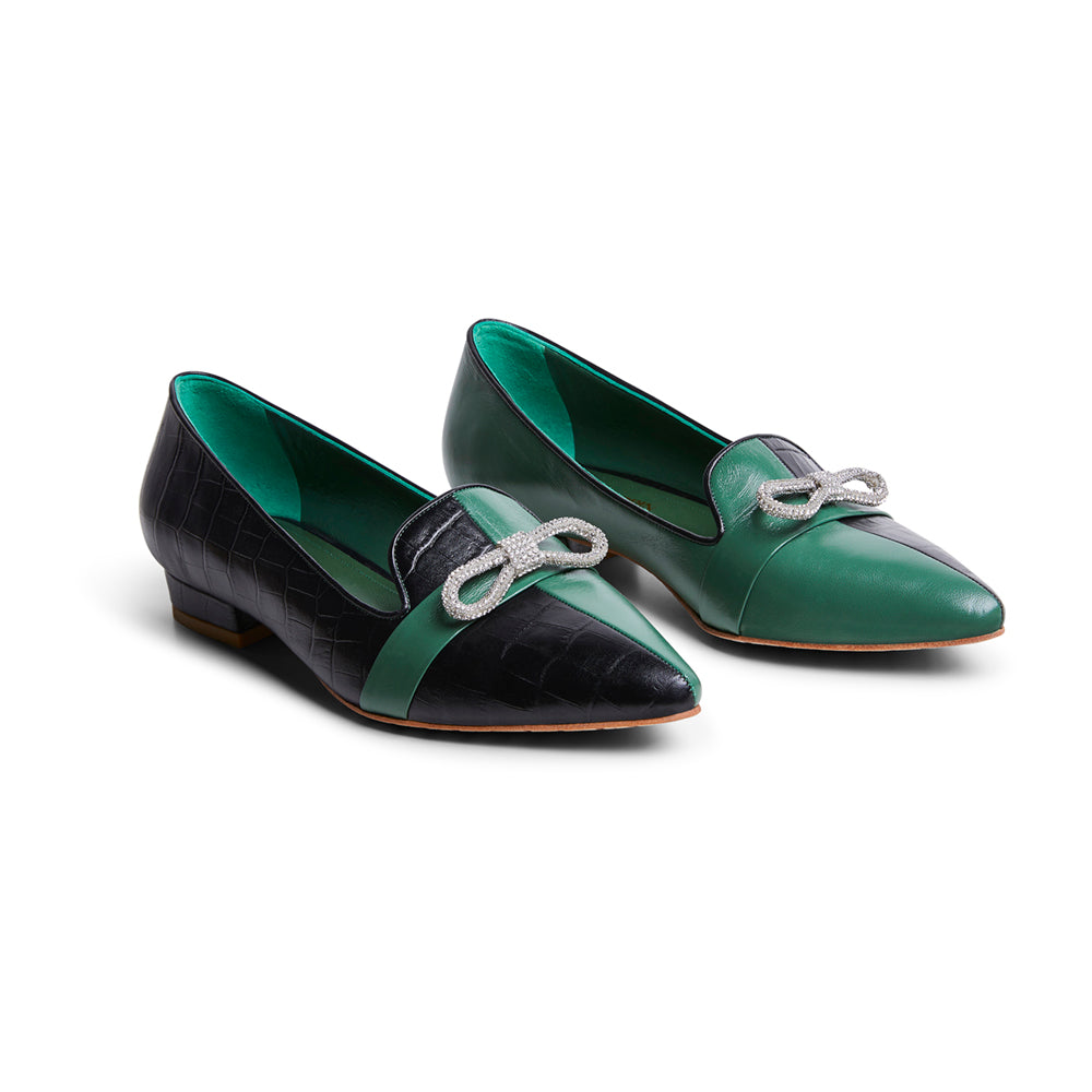 Sapatilha verde e preto