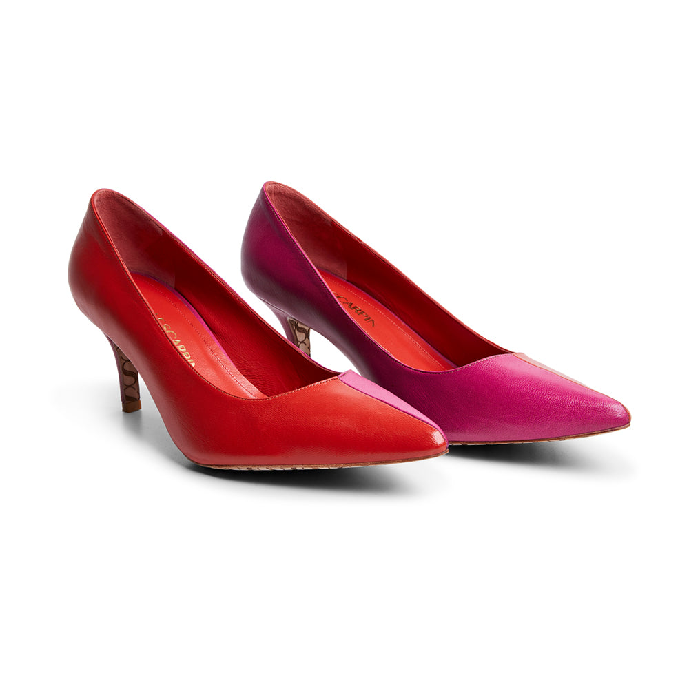 Scarpin vermelho e rosa
