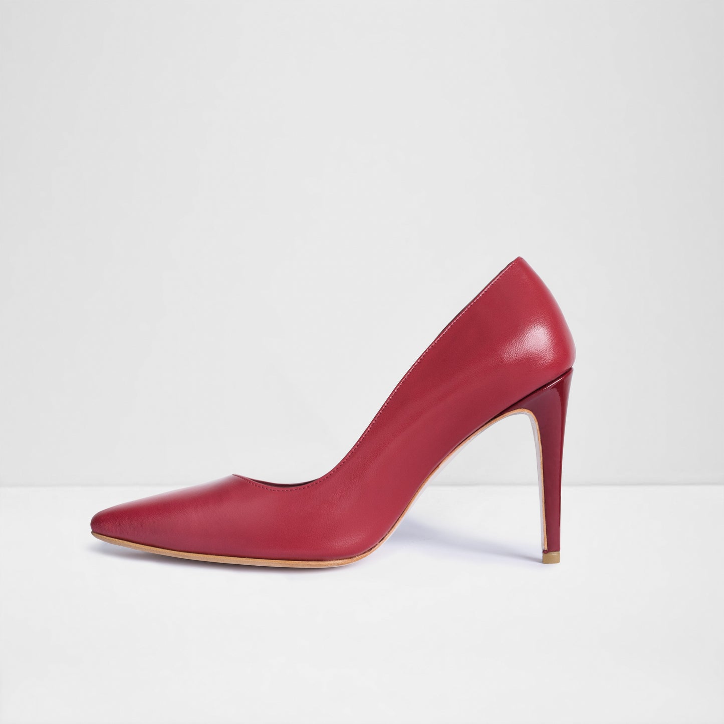 Scarpin Amal - vermelho opaco e vermelho brilhoso
