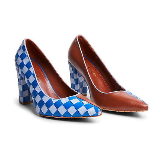 Scarpin marrom e xadrez