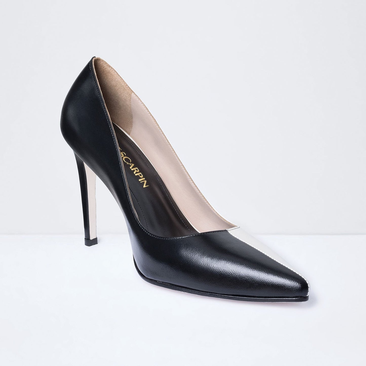 Scarpin Helena - preto e branco
